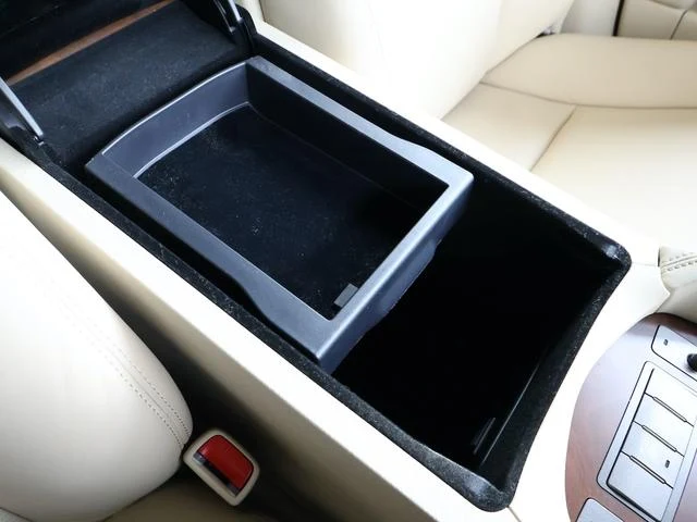 Lexus LS 36