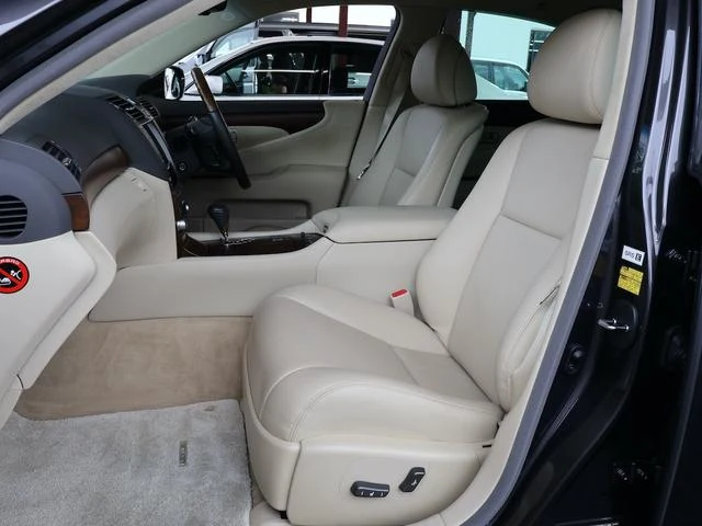 Lexus LS 10