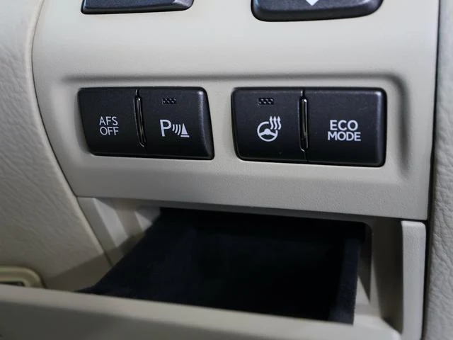 Lexus LS 26