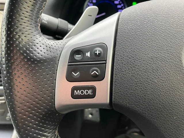 Lexus IS 64