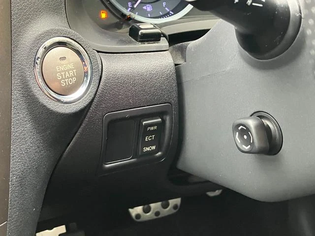 Lexus IS 63