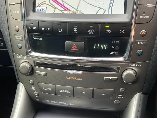 Lexus IS 60