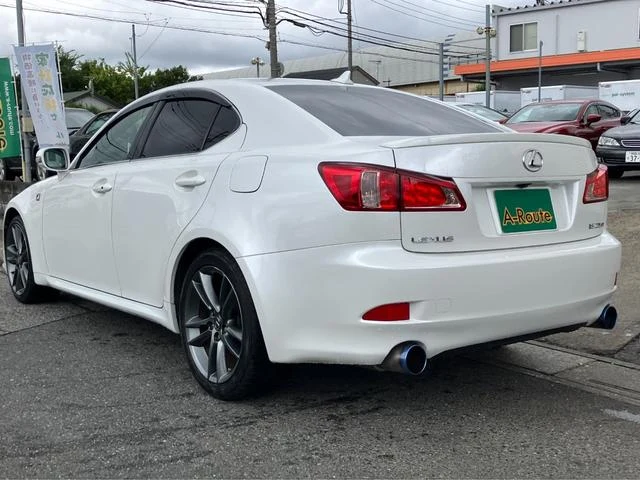 Lexus IS 6