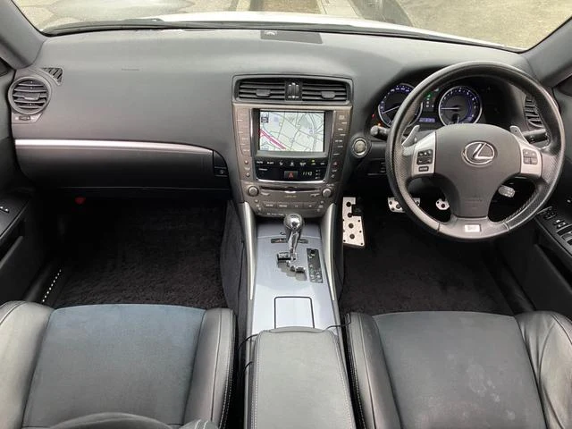 Lexus IS 56