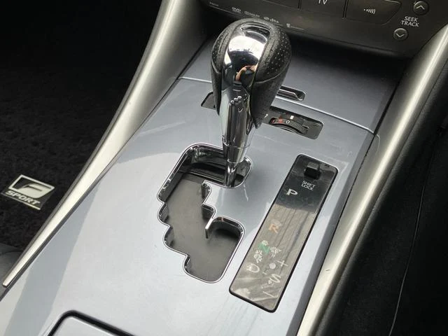 Lexus IS 61