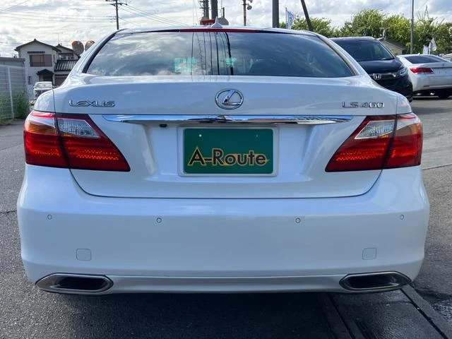 Lexus LS 26