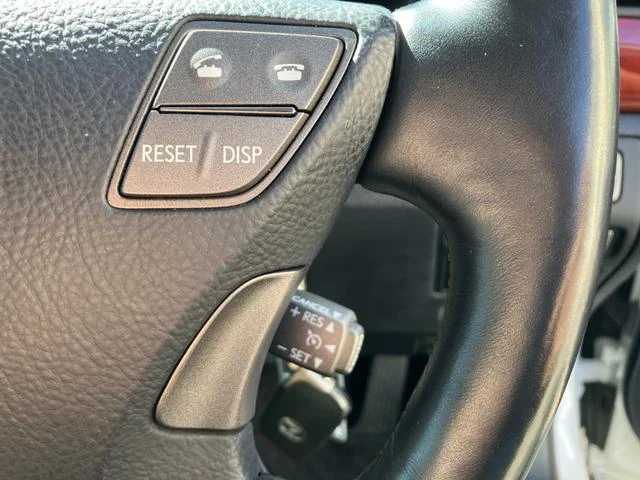 Lexus LS 67
