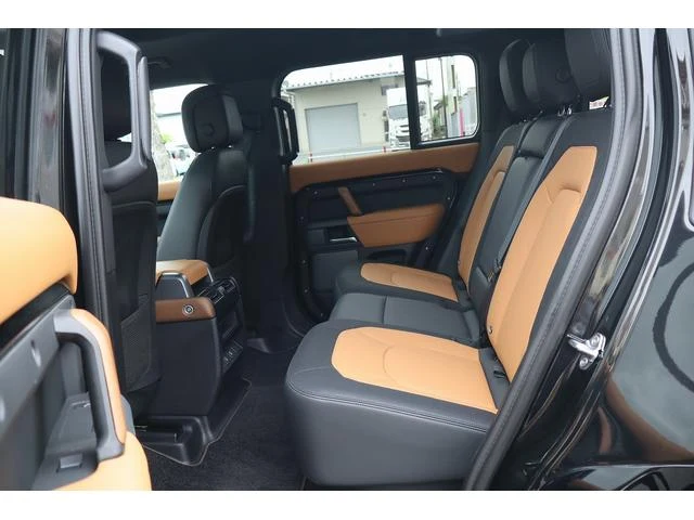 Land Rover DEFENDER 71