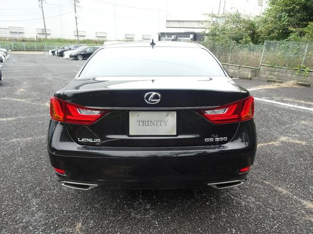 Lexus GS 6