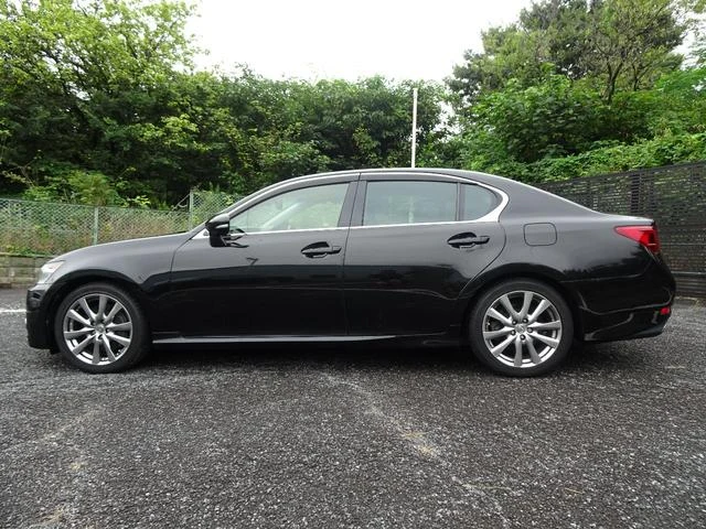 Lexus GS 8