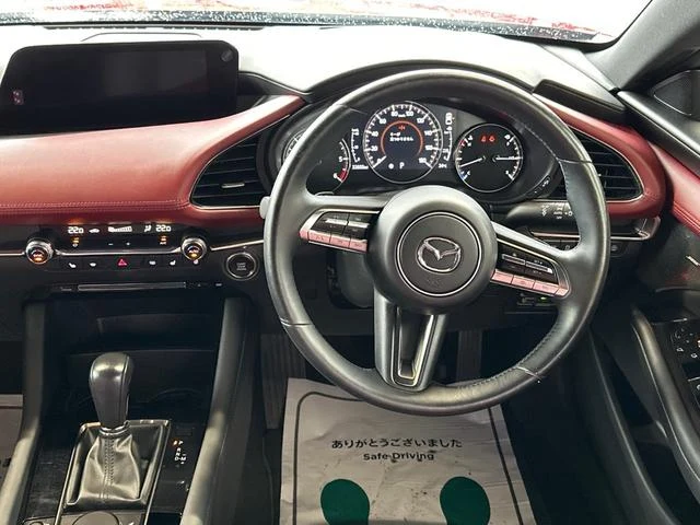 Mazda MAZDA3 31