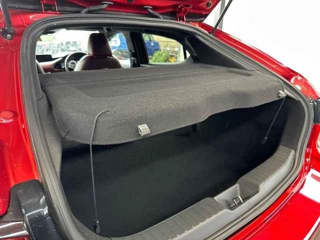 Mazda MAZDA3 41