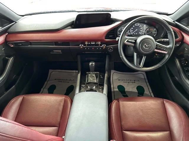 Mazda MAZDA3 2