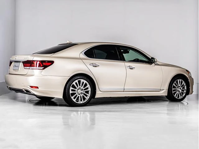 Lexus LS 14