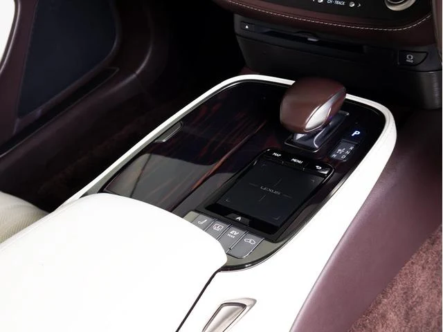 Lexus LS 37