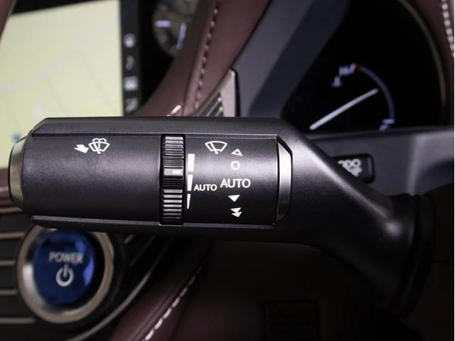 Lexus LS 43