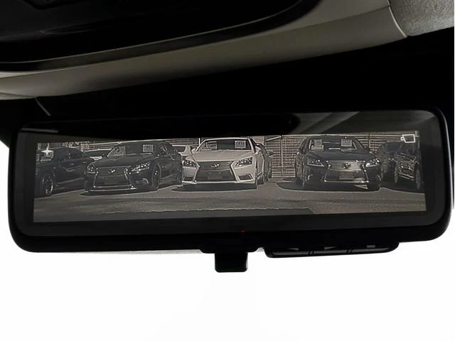 Lexus LS 9