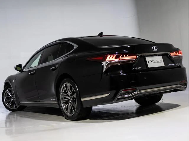 Lexus LS 14
