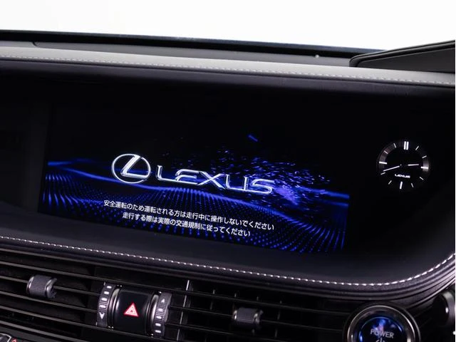 Lexus LS 48