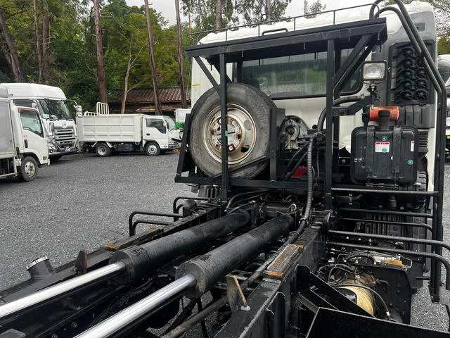 Hino RANGER 12