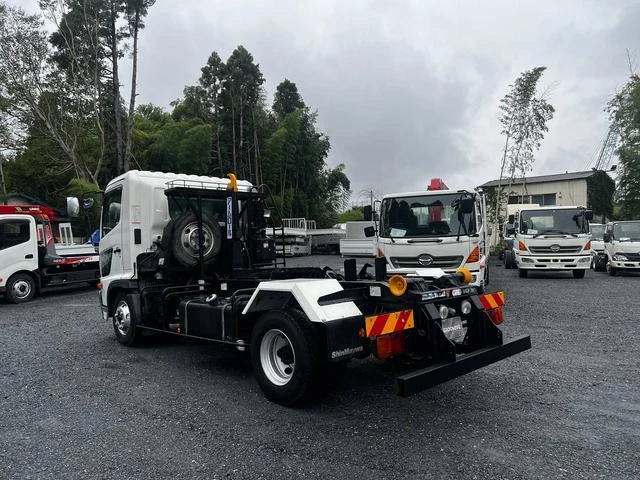 Hino RANGER 4