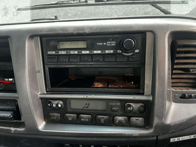 Hino RANGER 28