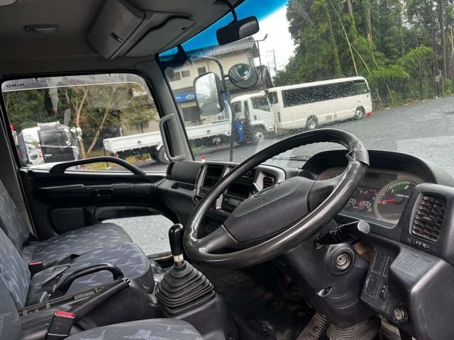 Hino RANGER 26