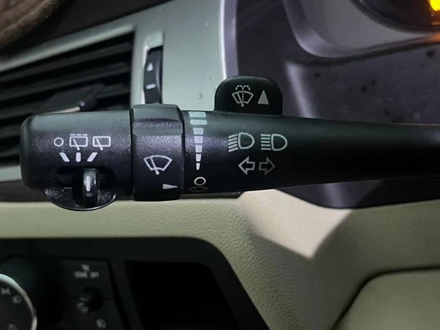 Cadillac ESCALADE 36