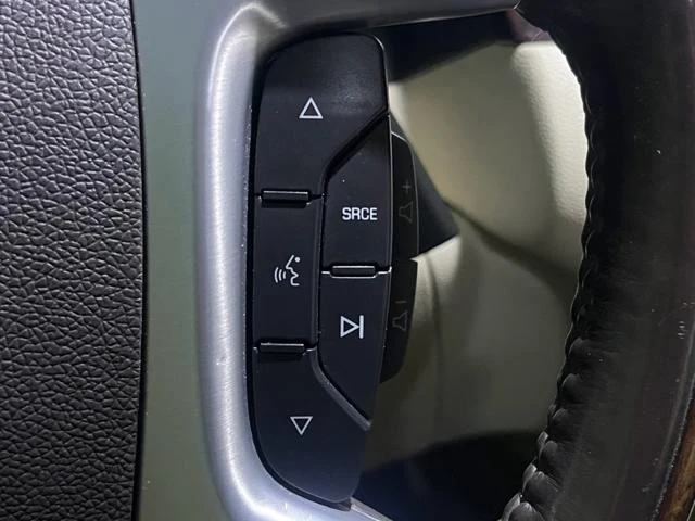 Cadillac ESCALADE 38