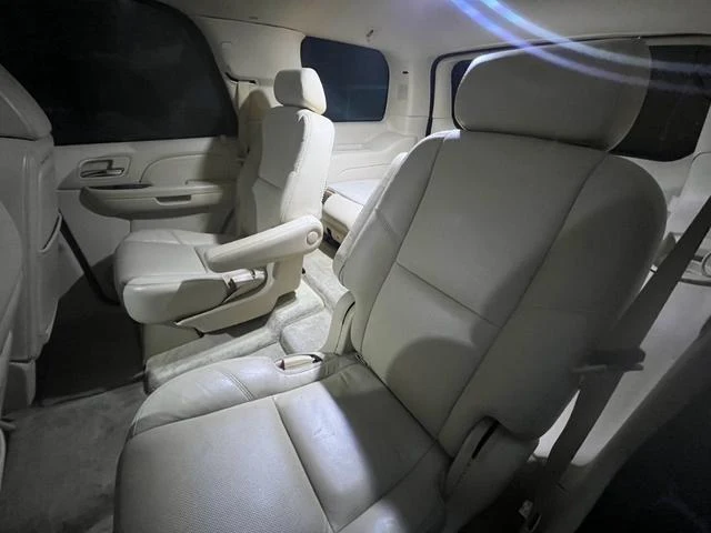 Cadillac ESCALADE 40