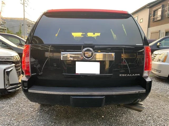Cadillac ESCALADE 10