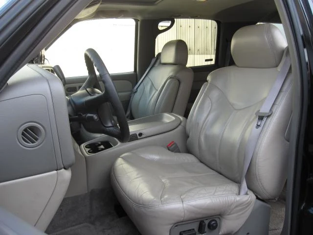 GMC YUKON 17