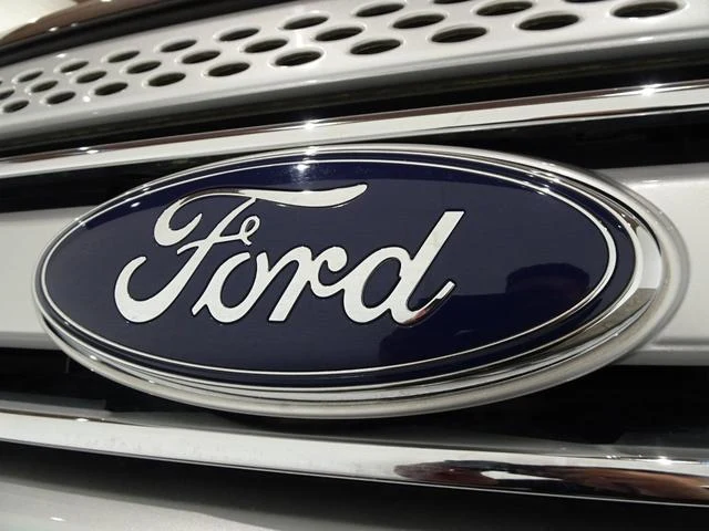 Ford EXPLORER 61