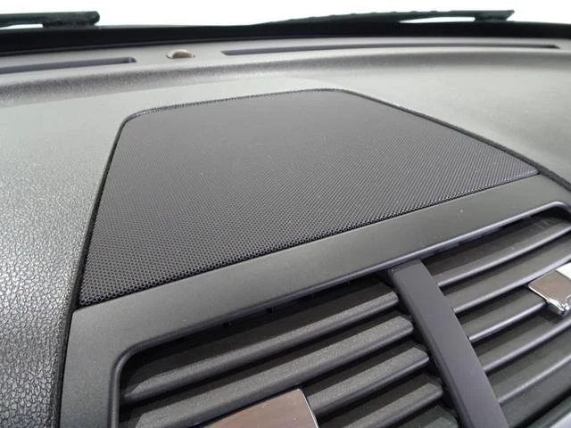 Ford EXPLORER 34