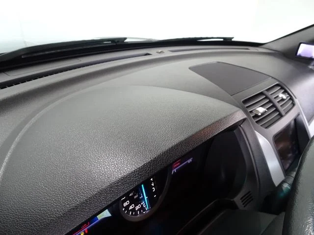 Ford EXPLORER 37