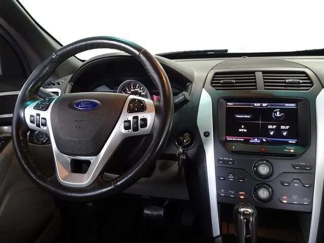 Ford EXPLORER 4