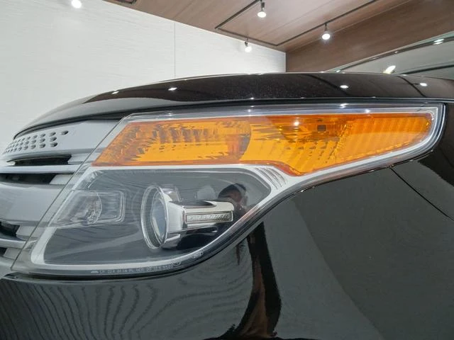 Ford EXPLORER 48