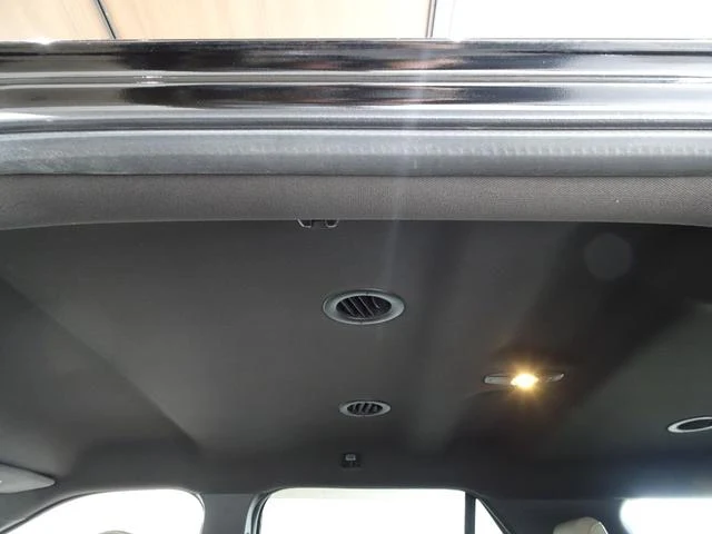 Ford EXPLORER 24