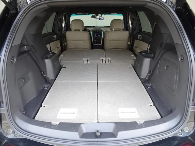 Ford EXPLORER 45