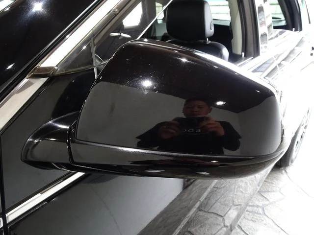 Cadillac SRX 54