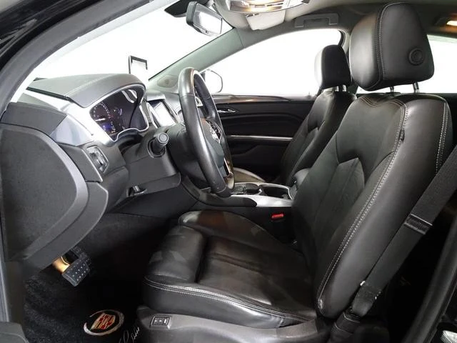 Cadillac SRX 21