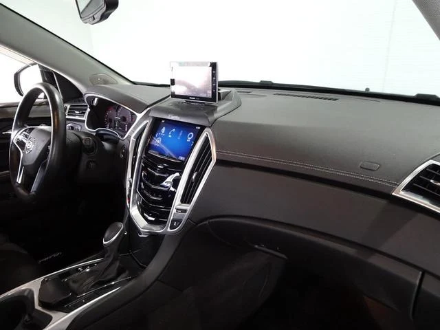 Cadillac SRX 12