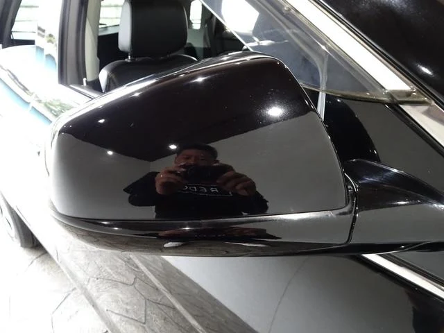 Cadillac SRX 53