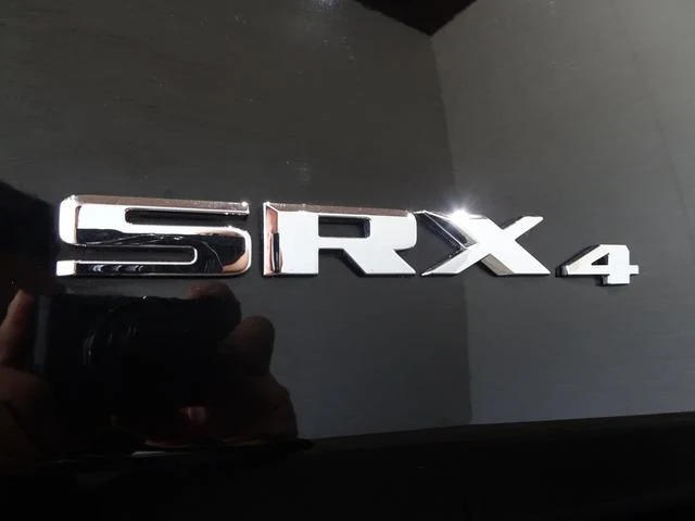 Cadillac SRX 66