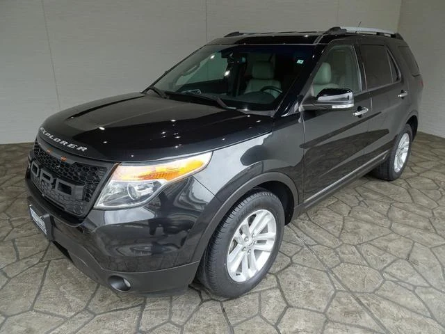 Ford EXPLORER 9