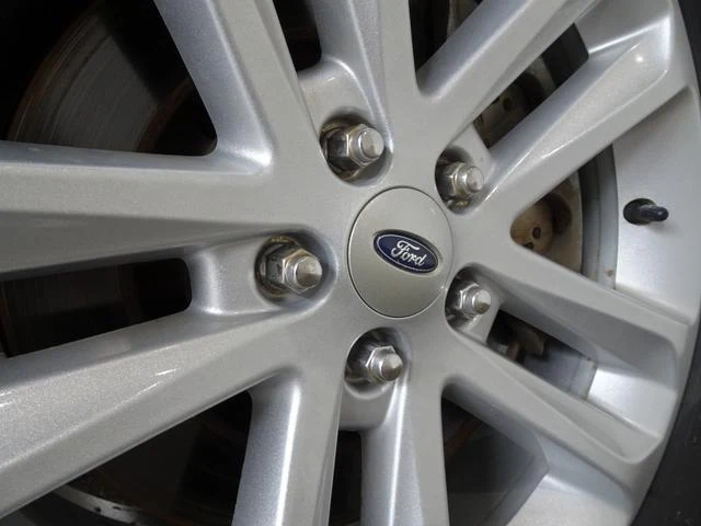 Ford EXPLORER 56
