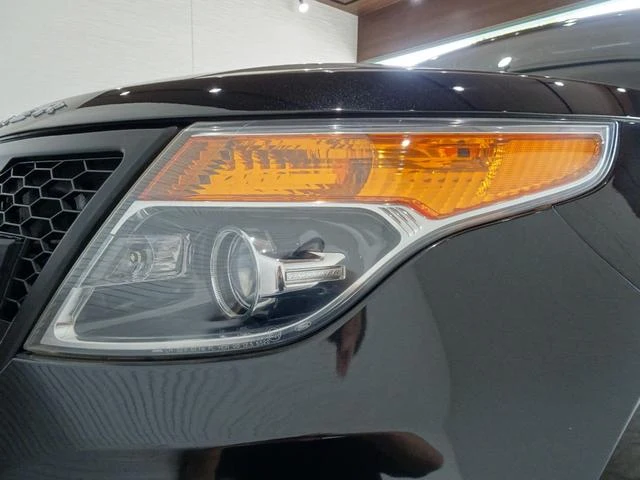 Ford EXPLORER 46