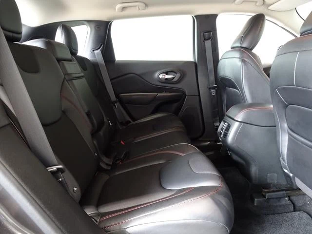 Chrysler JEEP 22