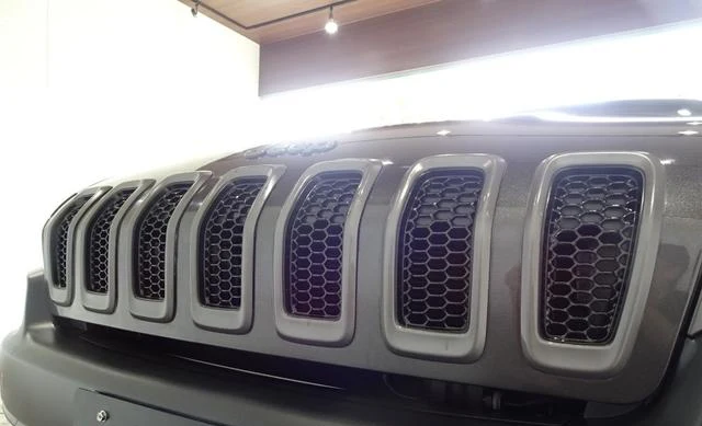 Chrysler JEEP 61