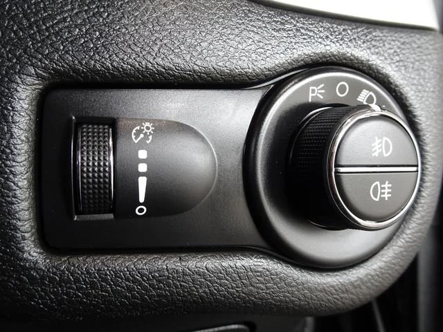 Chrysler JEEP 34